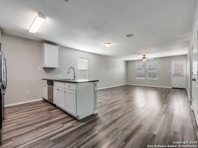 31593 Nimbus Dr, Bulverde, TX 78163 - Image #3