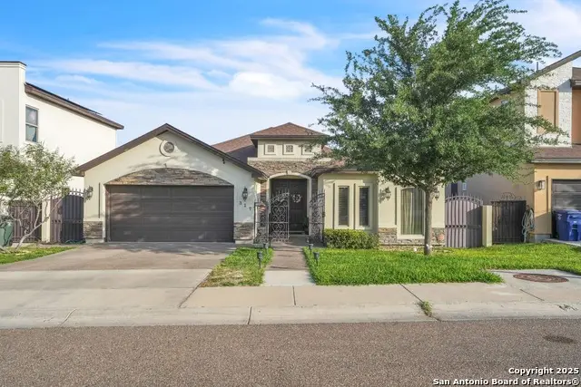 317 Altozano Dr, Laredo, TX 78045 - Image #1