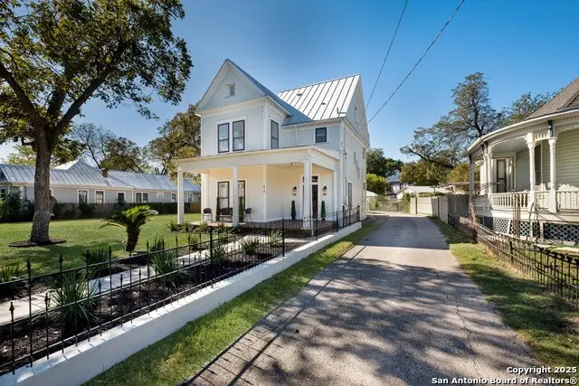 617 E Guenther, San Antonio, TX 78210 - Image #3