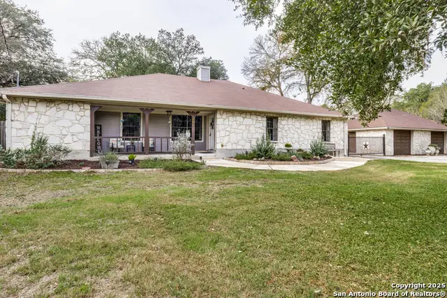 104 Whippoorwill Ct, Boerne, TX 78006 - Image #3