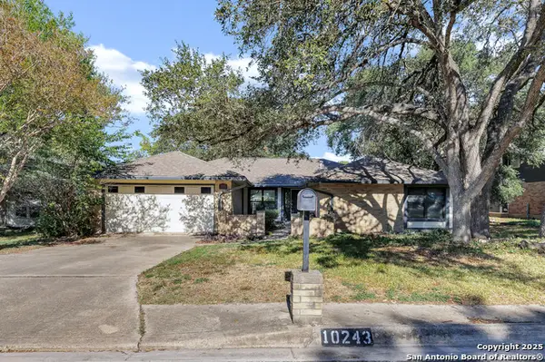 10243 Grand Meadow, San Antonio, TX 78239