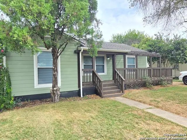 527 Meadowlane, San Antonio, TX 78209 - Image #2