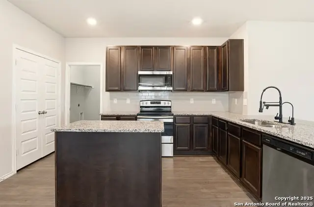 2430 Pink Pearl, San Antonio, TX 78224 - Image #2