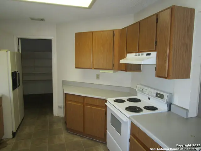 7555 Branston, San Antonio, TX 78250 - Image #3