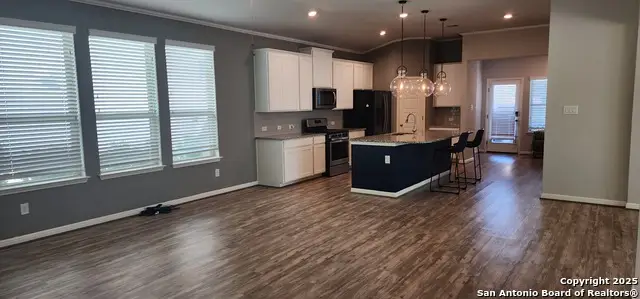 9702 Novacek Blvd, San Antonio, TX 78254 - Image #3