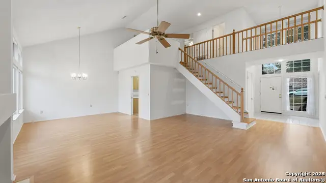 8603 Collingwood, Universal City, TX 78148 - Image #2