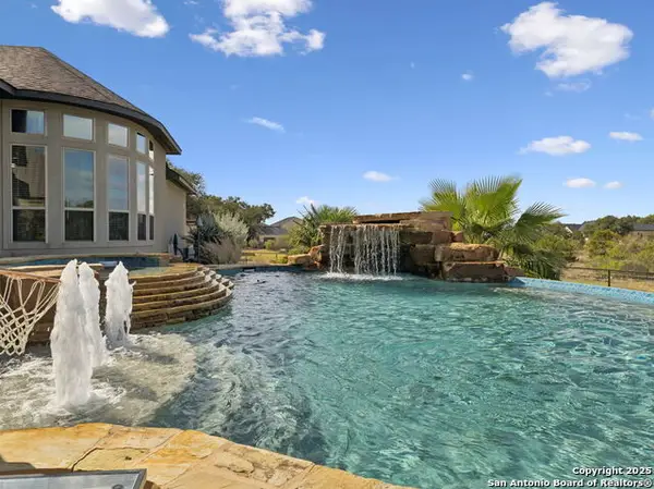 1147 Sapling Spring, New Braunfels, TX 78132