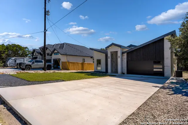 1164 Winding Creek Trl, Spring Branch, TX 78070 - Image #3