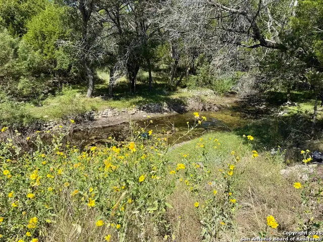 204 Aqua Vista, Kerrville, TX 78028 - Image #1