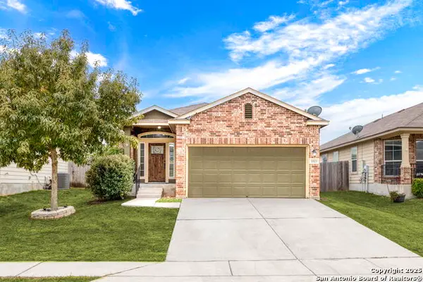 1021 Lauren St, New Braunfels, TX 78130