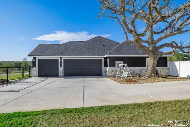 108 Timber Heights, La Vernia, TX 78121 - Image #3