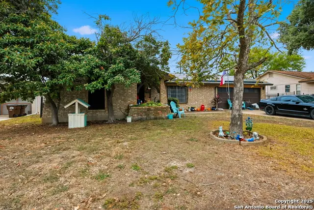 6810 Twinspur, Leon Valley, TX 78238 - Image #2