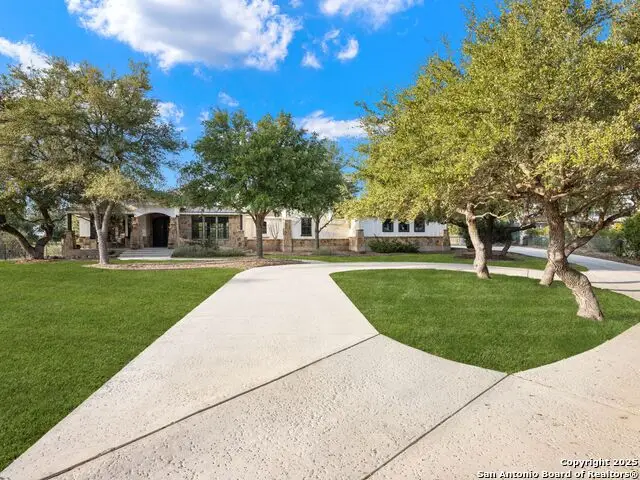 382 Upland Ct, Canyon Lake, TX 78133 - Image #1