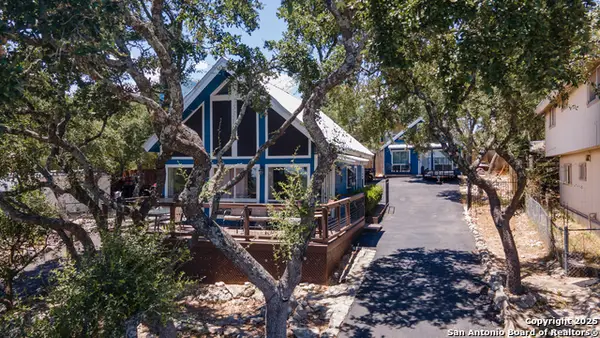 1544 Trailridge, Canyon Lake, TX 78133