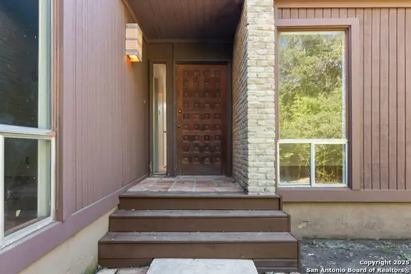 12031 Arms Way, Live Oak, TX 78233