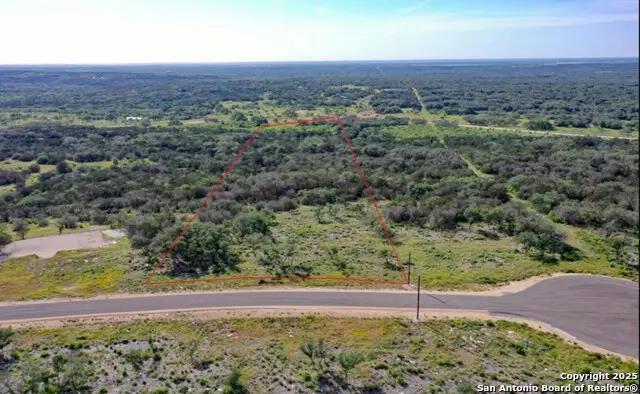 194 Crescent Ridge, Hondo, TX 78861 - Image #3