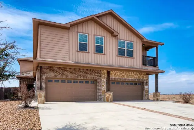 307 Creekside, New Braunfels, TX 78130 - Image #2