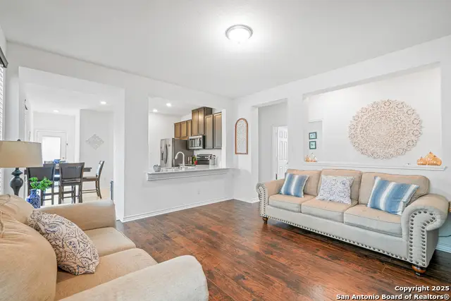 1919 Overlook Knoll, San Antonio, TX 78245 - Image #2