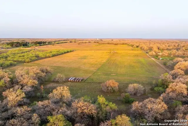 483 Batey Rd, Seguin, TX 78155 - Image #3