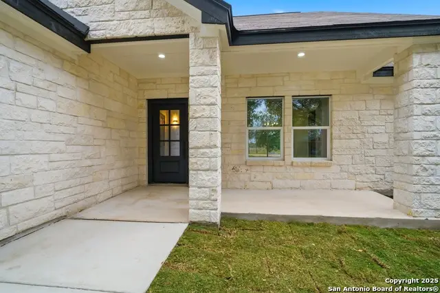 15129 Norvell, Lytle, TX 78052 - Image #3