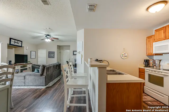 3211 Stoney Grv, San Antonio, TX 78247 - Image #2