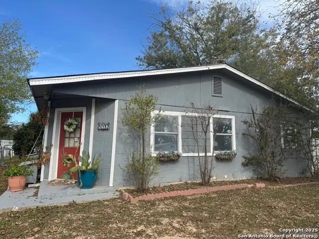 416 16th, Hondo, TX 78861 - Image #1