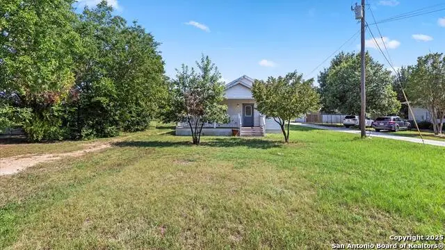 633 Academy, Blanco, TX 78606 - Image #1