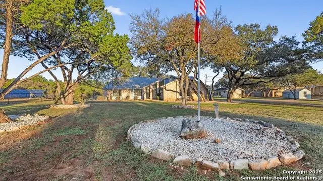 13035 Tonne Dr E, New Braunfels, TX 78132 - Image #2