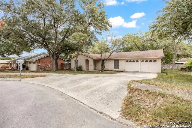 5311 Winridge, San Antonio, TX 78228 - Image #2