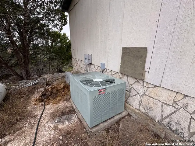 180 Indian Hills, Kerrville, TX 78028 - Image #3