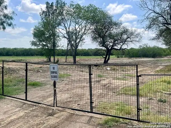 117 Diamond, San Antonio, TX 78242