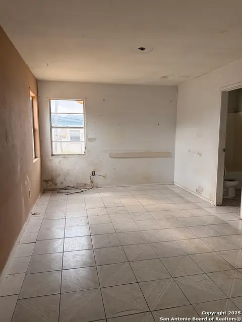 116 Coronado, Laredo, TX 78043 - Image #3