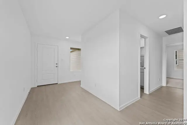 3825 Swift Fox Rd, New Braunfels, TX 78130 - Image #3