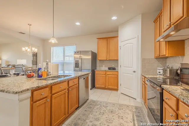 756 Morgans, New Braunfels, TX 78130 - Image #3