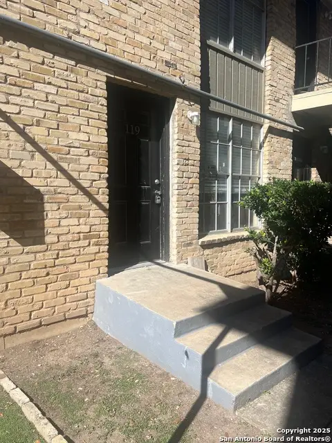 6611 Southpoint #119, San Antonio, TX 78229
