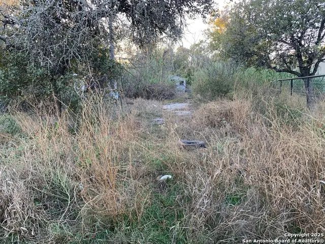 346 Cr 6854, Lytle, TX 78052 - Image #3