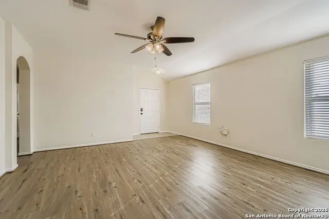 1013 Polmont, Seguin, TX 78155 - Image #2