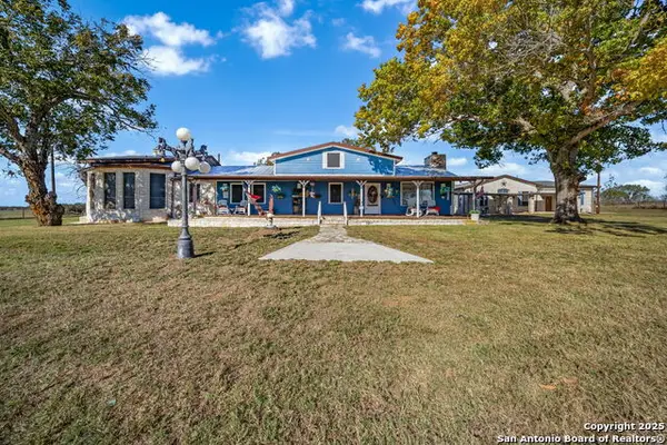 615 Fairview, Pleasanton, TX 78064