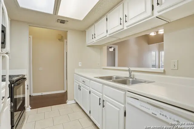 4839 Brandeis #121, San Antonio, TX 78249 - Image #2