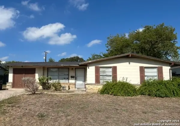 447 Rampart, San Antonio, TX 78216