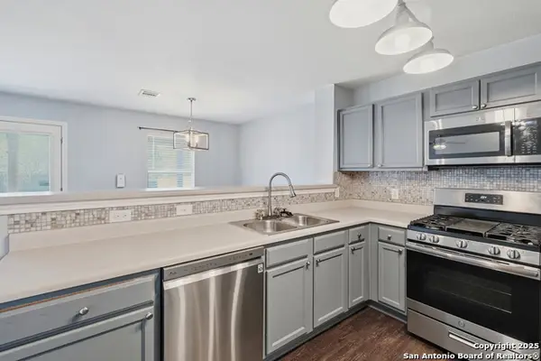 2915 Candleside, San Antonio, TX 78244