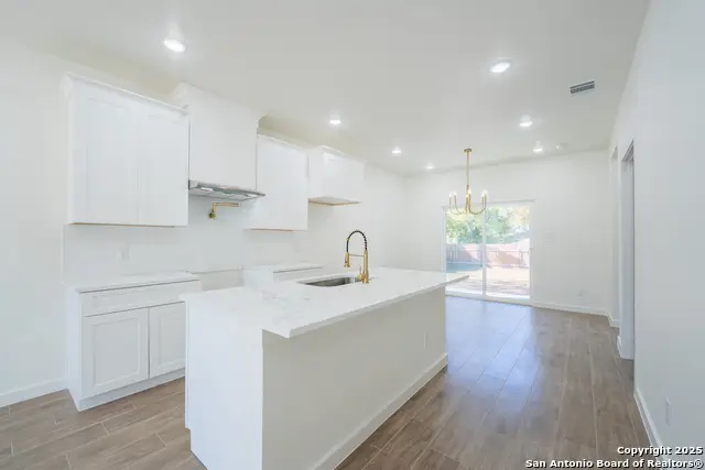 20035 Morrison St, Somerset, TX 78069 - Image #3