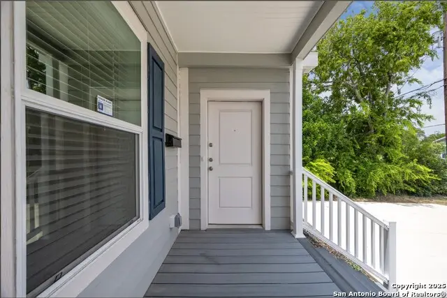 1416 Burleson, San Antonio, TX 78202 - Image #2