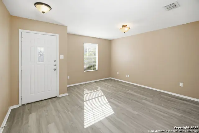 5843 Providence Oak, San Antonio, TX 78249 - Image #3