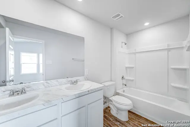 302 Mariposa Circle, Kenedy, TX 78119 - Image #3