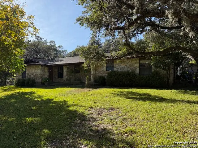 28133 E Windwood Dr, Boerne, TX 78006 - Image #2