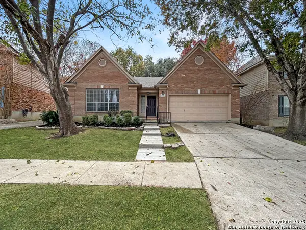10462 Trailway Oak, San Antonio, TX 78240