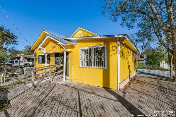 1022 S Hamilton, San Antonio, TX 78207