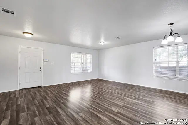 10602 Butterfly Flt, San Antonio, TX 78254 - Image #2