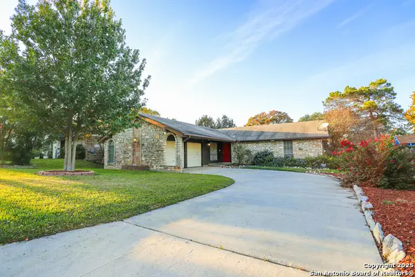 8227 Capricorn, Universal City, TX 78148